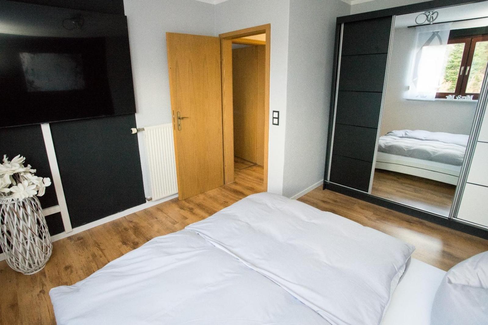 Zum Kaeutzchen 120Qm Ferienhaus 8 Personen 4 Schlafzimmer Nossentiner Huette Zewnętrze zdjęcie