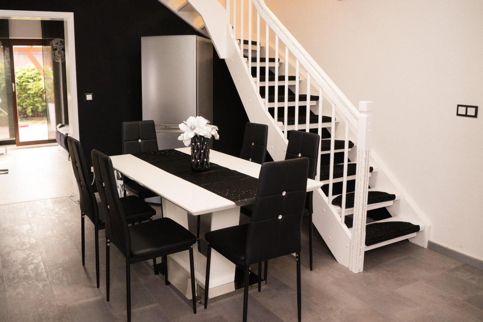 Zum Kaeutzchen 120Qm Ferienhaus 8 Personen 4 Schlafzimmer Nossentiner Huette Zewnętrze zdjęcie