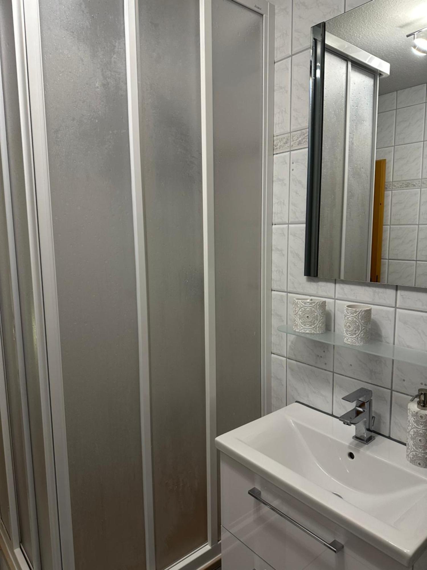 Zum Kaeutzchen 120Qm Ferienhaus 8 Personen 4 Schlafzimmer Nossentiner Huette Zewnętrze zdjęcie