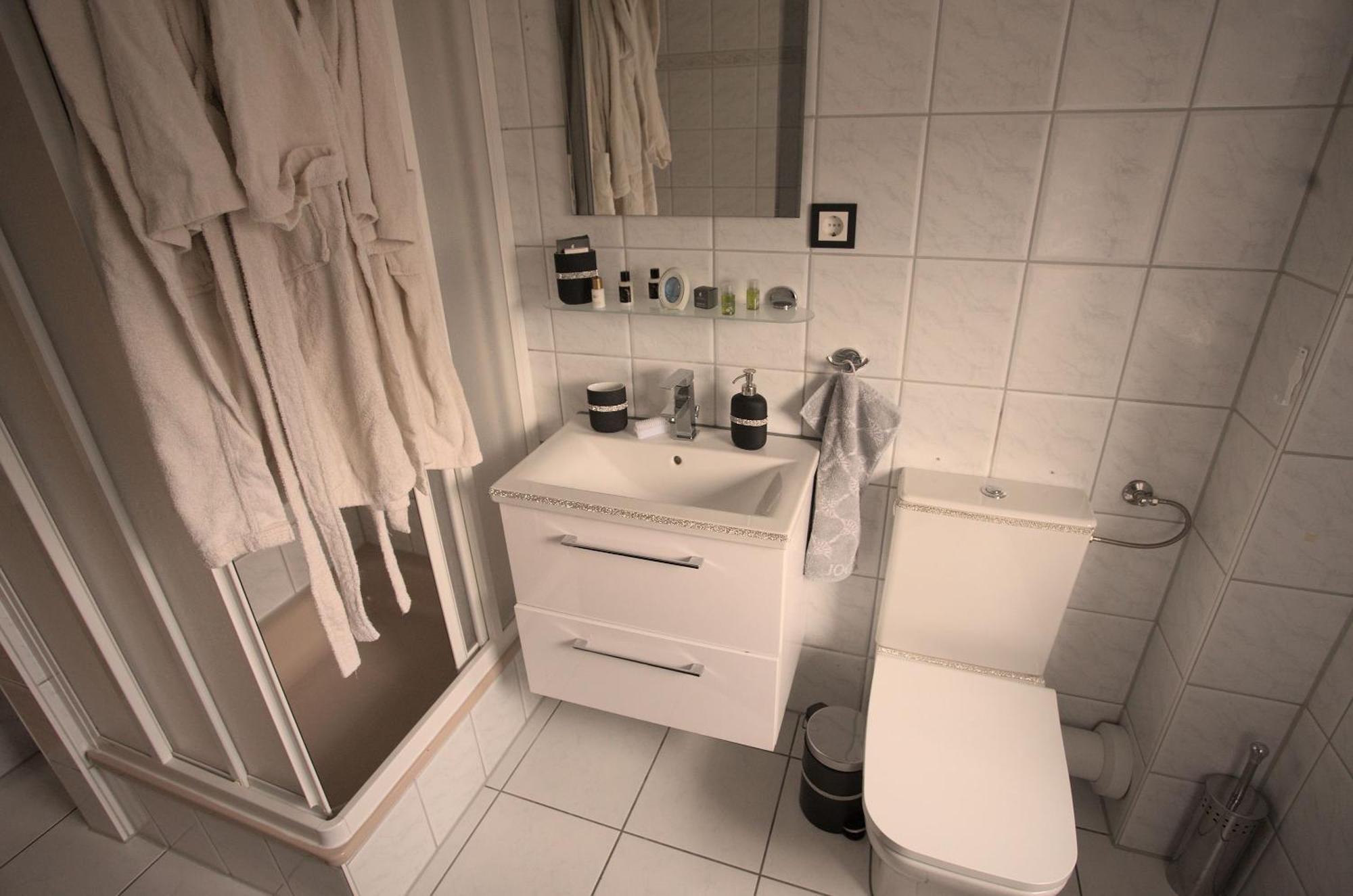 Zum Kaeutzchen 120Qm Ferienhaus 8 Personen 4 Schlafzimmer Nossentiner Huette Zewnętrze zdjęcie