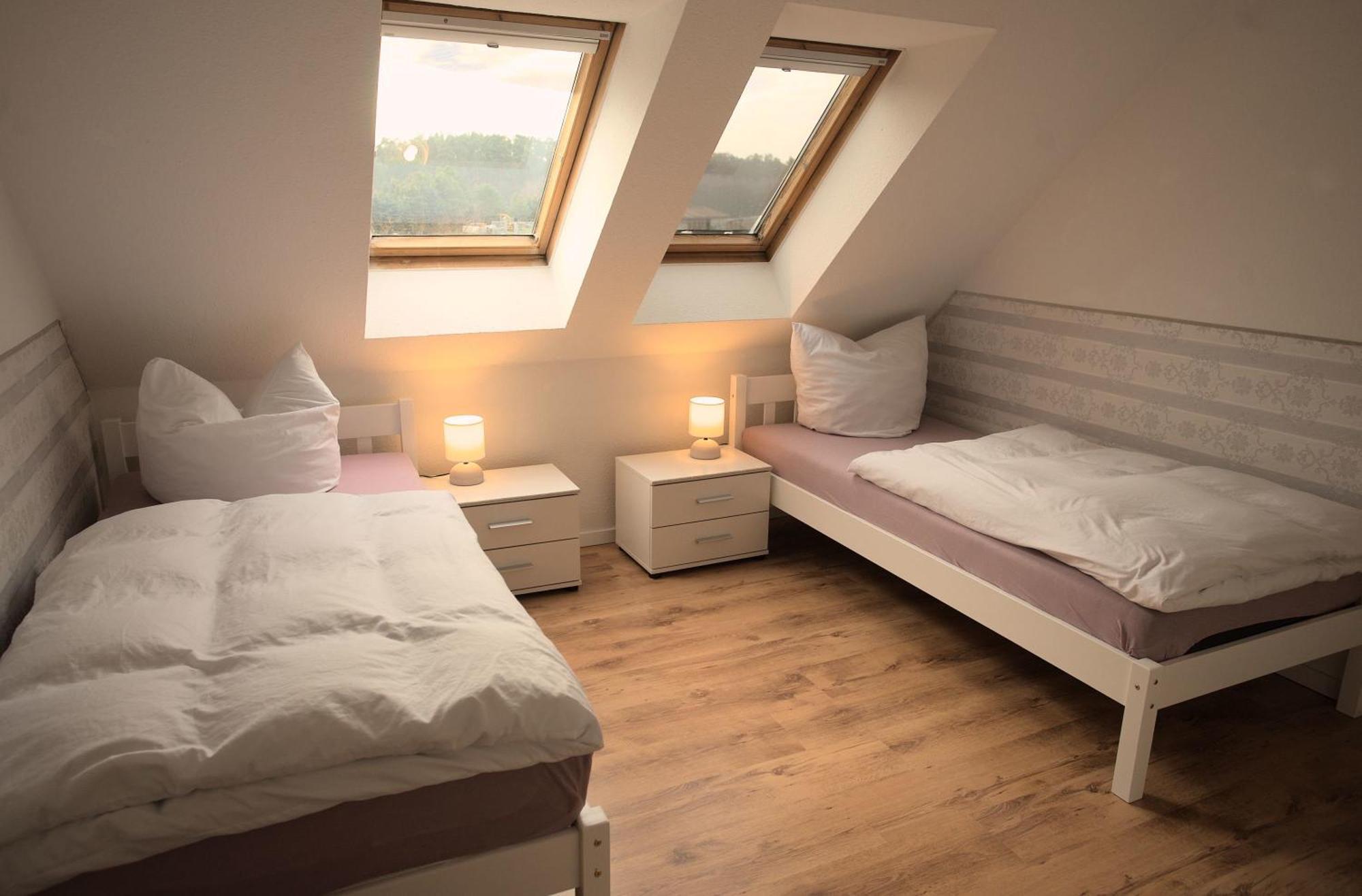 Zum Kaeutzchen 120Qm Ferienhaus 8 Personen 4 Schlafzimmer Nossentiner Huette Zewnętrze zdjęcie