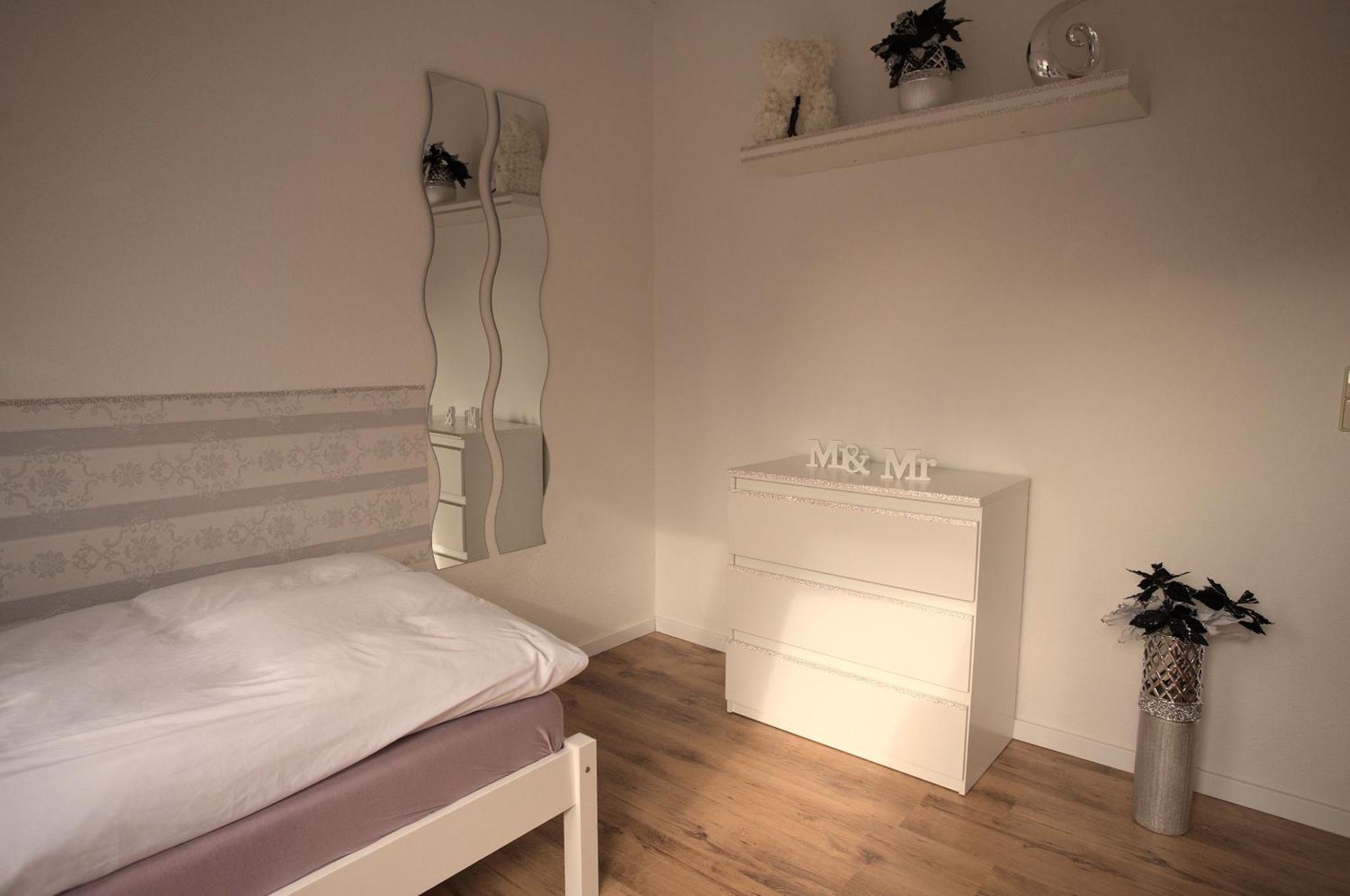 Zum Kaeutzchen 120Qm Ferienhaus 8 Personen 4 Schlafzimmer Nossentiner Huette Zewnętrze zdjęcie